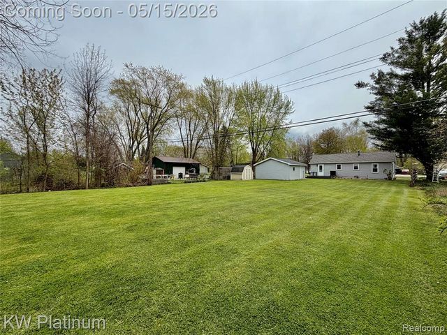 4654 Davidson Road, Smiths Creek, MI 48074