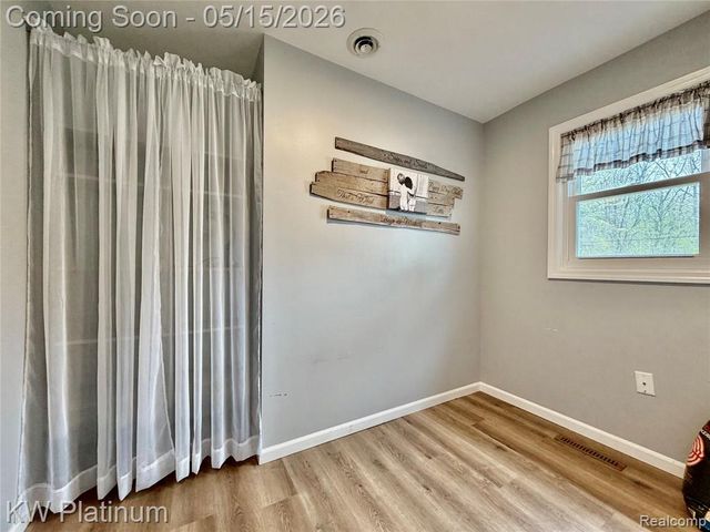 4654 Davidson Road, Smiths Creek, MI 48074