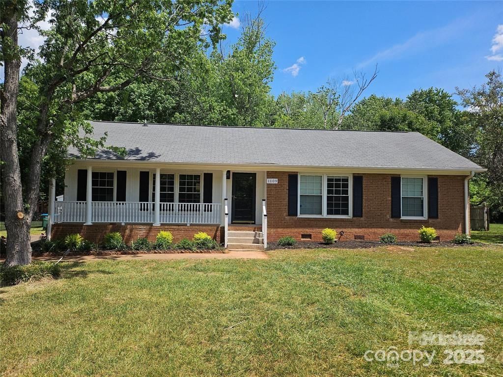 1109 Reid Harkey Road, Matthews, NC 28105