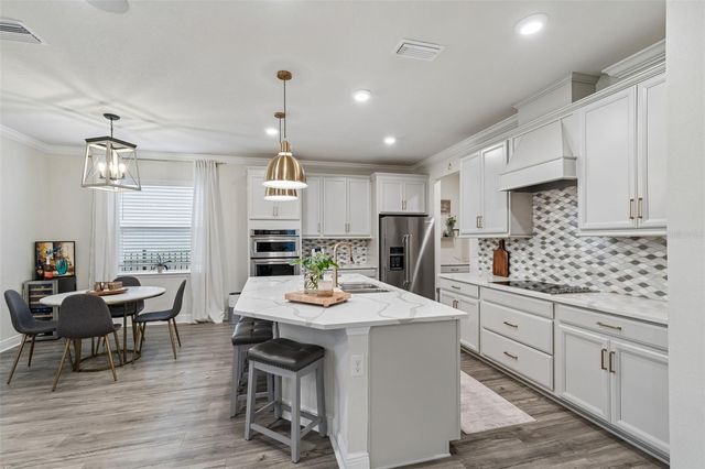 11512 NAVEL ORANGE WAY, Tampa, FL 33626