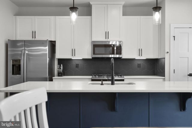 1713 AURORA WAY, Frederick, MD 21702