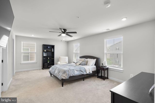 1713 AURORA WAY, Frederick, MD 21702