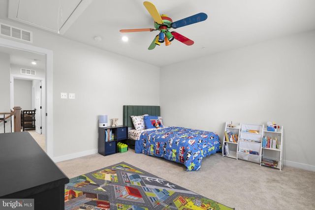 1713 AURORA WAY, Frederick, MD 21702