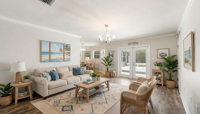 628 Mountain Drive, Destin, FL 32541