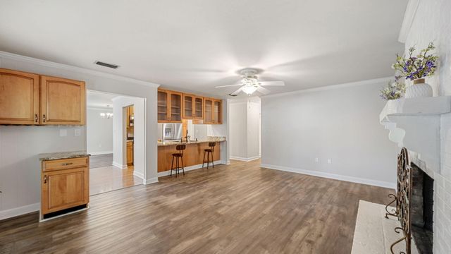 628 Mountain Drive, Destin, FL 32541