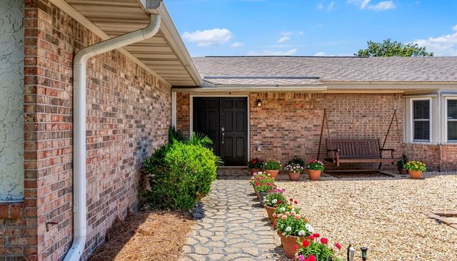628 Mountain Drive, Destin, FL 32541