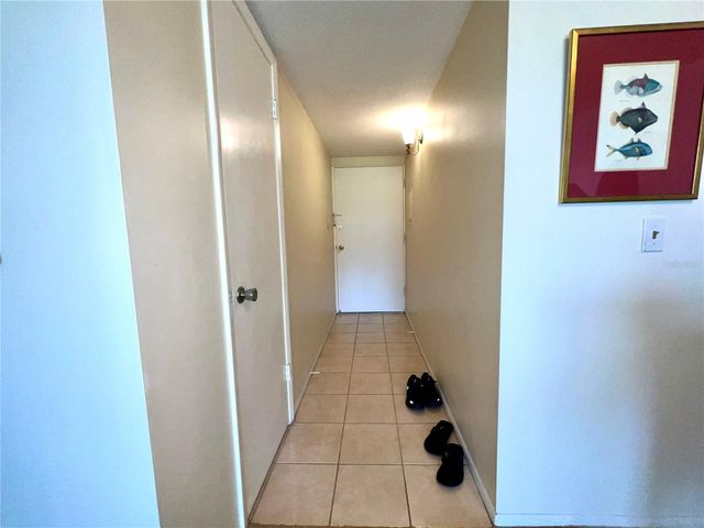 3463 BEE RIDGE ROAD 318, Sarasota, FL 34239