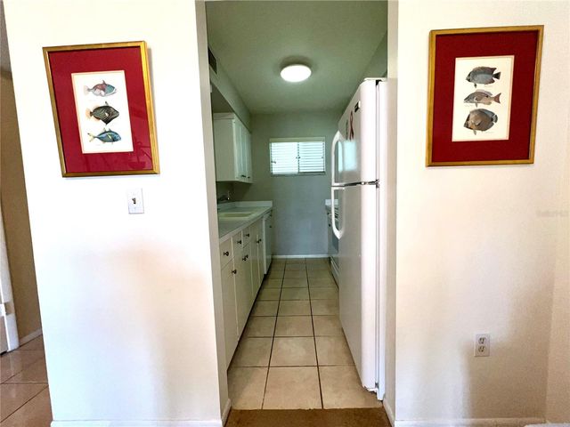 3463 BEE RIDGE ROAD 318, Sarasota, FL 34239