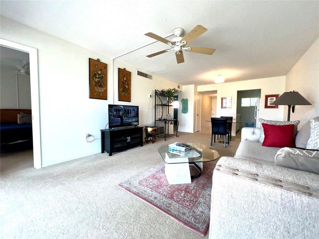 3463 BEE RIDGE ROAD 318, Sarasota, FL 34239