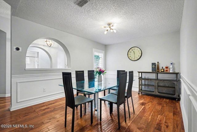 8258 SHADE TREE Court, Jacksonville, FL 32256