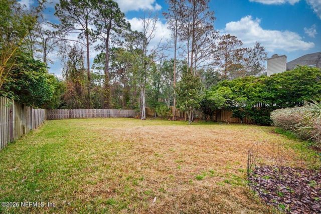 8258 SHADE TREE Court, Jacksonville, FL 32256