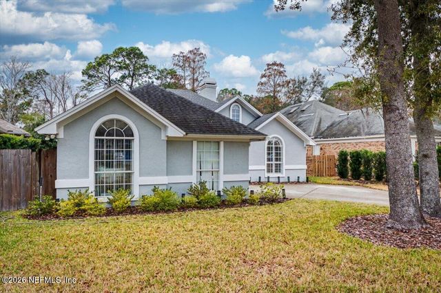 8258 SHADE TREE Court, Jacksonville, FL 32256