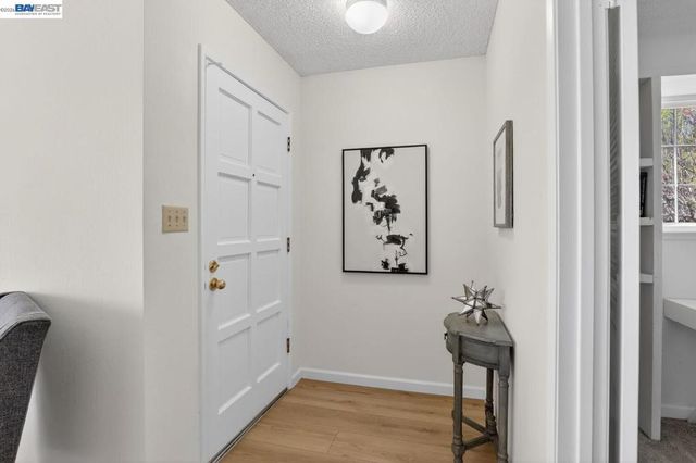 7800 7800 Woodren Ct, Dublin, CA 94568