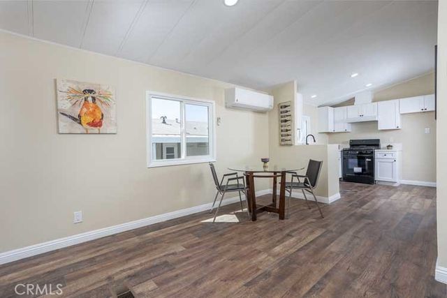 4041 Pedley 87, Jurupa Valley, CA 92509