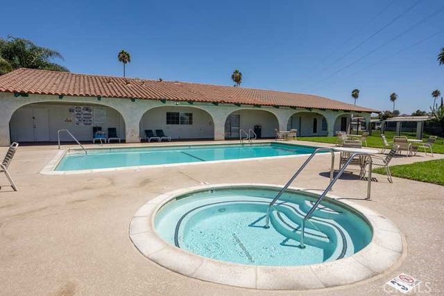 4041 Pedley 87, Jurupa Valley, CA 92509