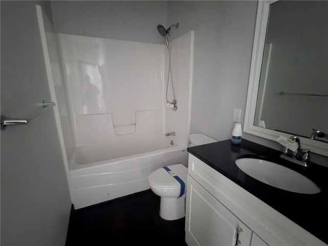 1001 S Marvin Avenue, Sedalia, MO 65301