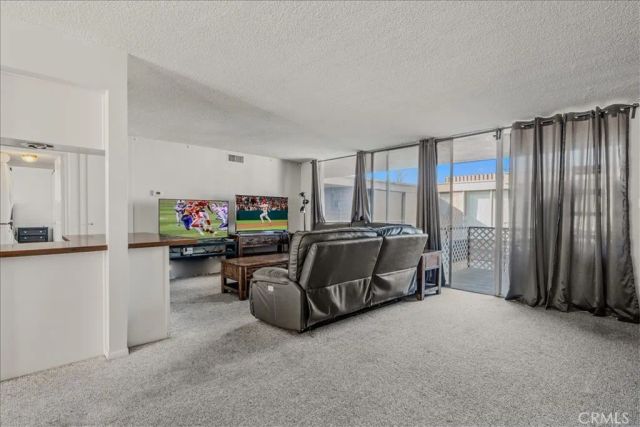 6979 Palm Court 234J, Riverside, CA 92506