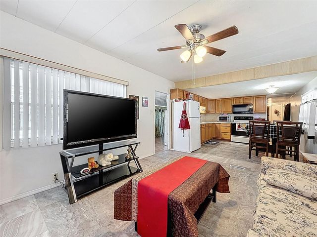 1823 BLUE LAKE DRIVE, Lakeland, FL 33801