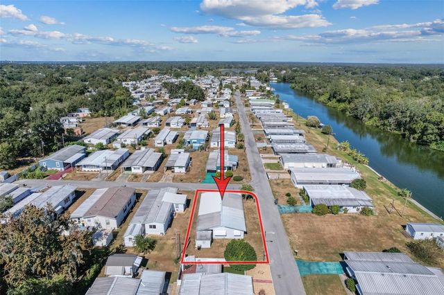 1823 BLUE LAKE DRIVE, Lakeland, FL 33801