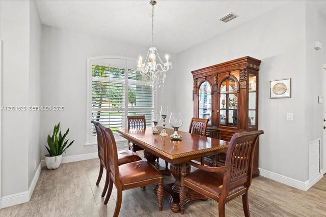 6982 Coronado Way, Pembroke Pines, FL 33331