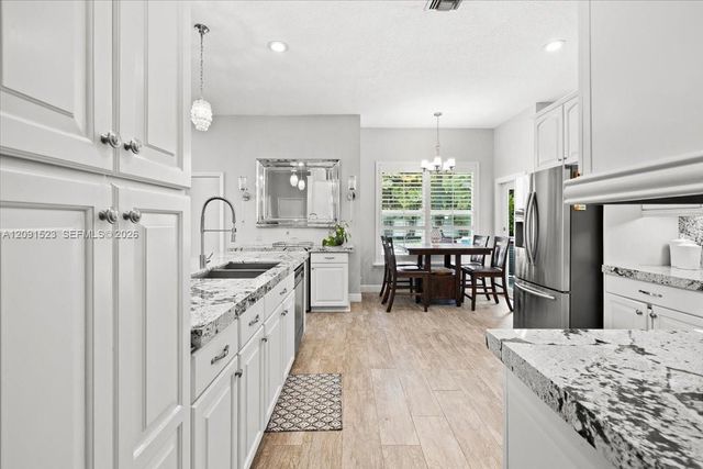 6982 Coronado Way, Pembroke Pines, FL 33331