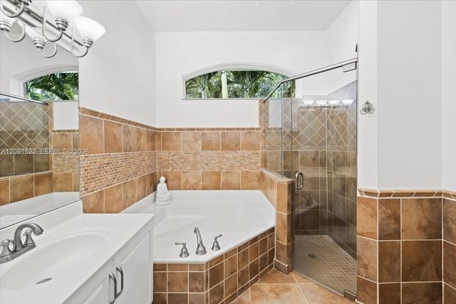 6982 Coronado Way, Pembroke Pines, FL 33331
