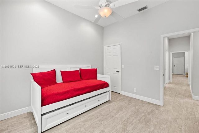 6982 Coronado Way, Pembroke Pines, FL 33331