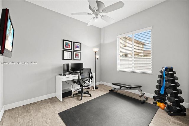 6982 Coronado Way, Pembroke Pines, FL 33331