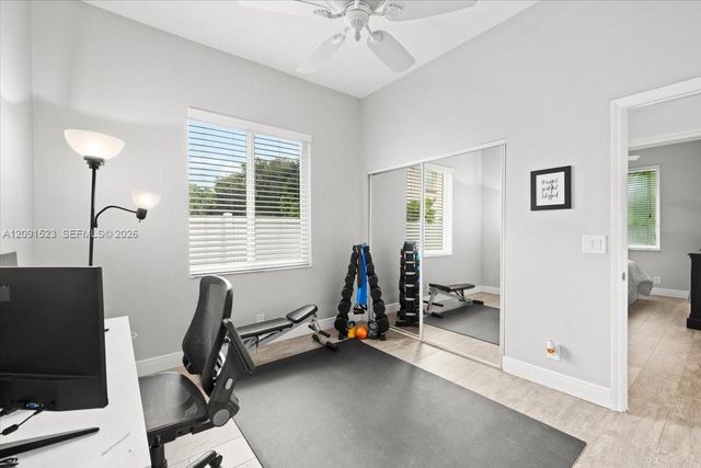 6982 Coronado Way, Pembroke Pines, FL 33331