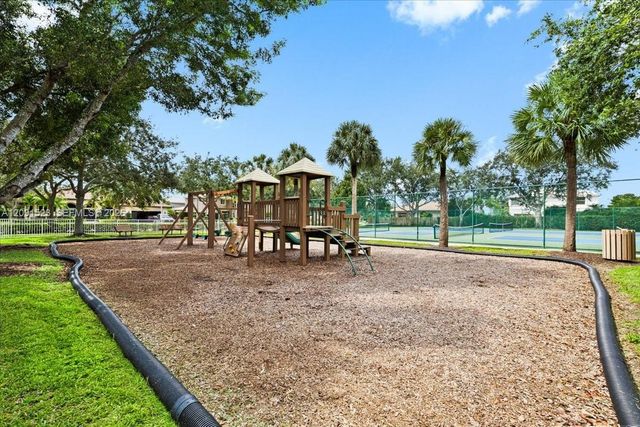 6982 Coronado Way, Pembroke Pines, FL 33331
