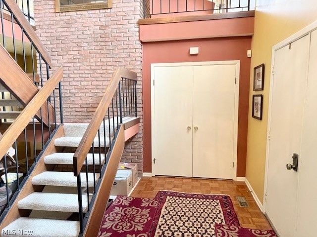 1938 Hemlock Drive, Kent, OH 44240