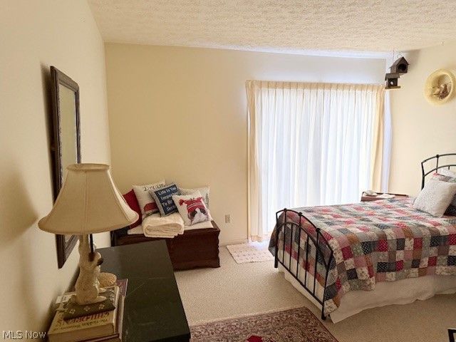 1938 Hemlock Drive, Kent, OH 44240