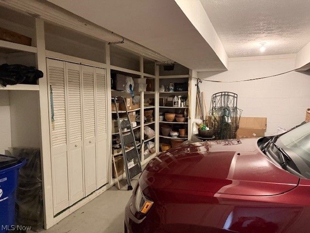 1938 Hemlock Drive, Kent, OH 44240