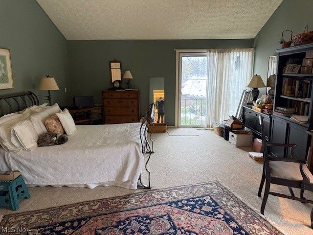 1938 Hemlock Drive, Kent, OH 44240