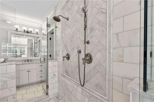 2976 Sequoyah NW Drive, Atlanta, GA 30327