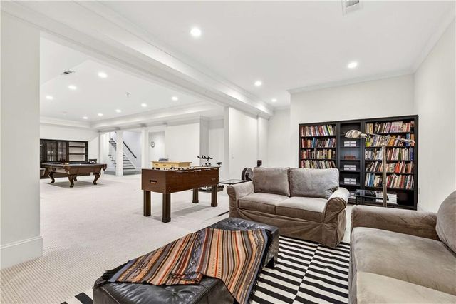 2976 Sequoyah NW Drive, Atlanta, GA 30327