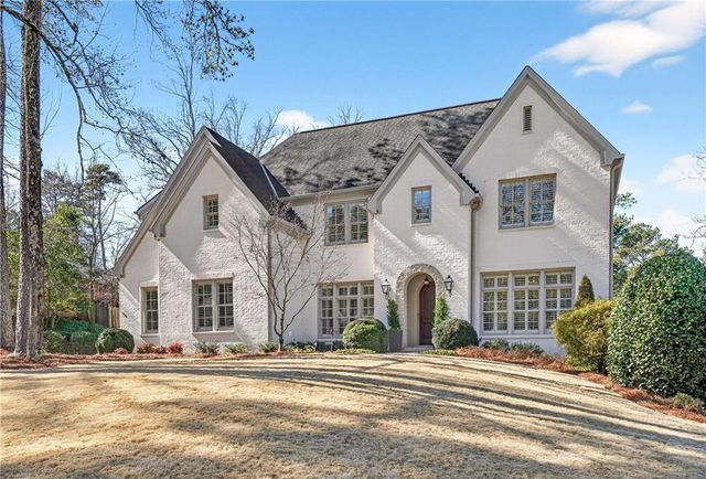 2976 Sequoyah NW Drive, Atlanta, GA 30327