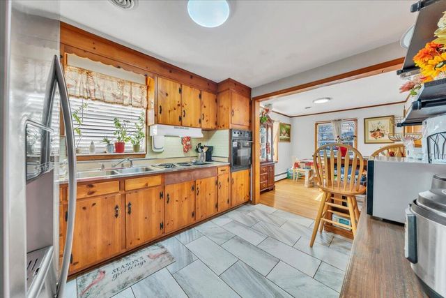 909 Chester AVE, Roanoke, VA 24019