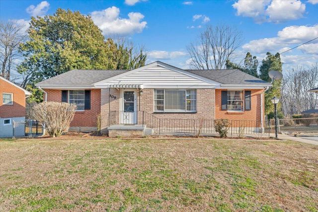 909 Chester AVE, Roanoke, VA 24019