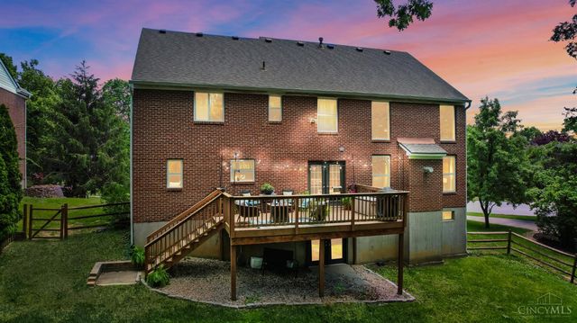 225 W Stoneridge Drive, Milford, OH 45150