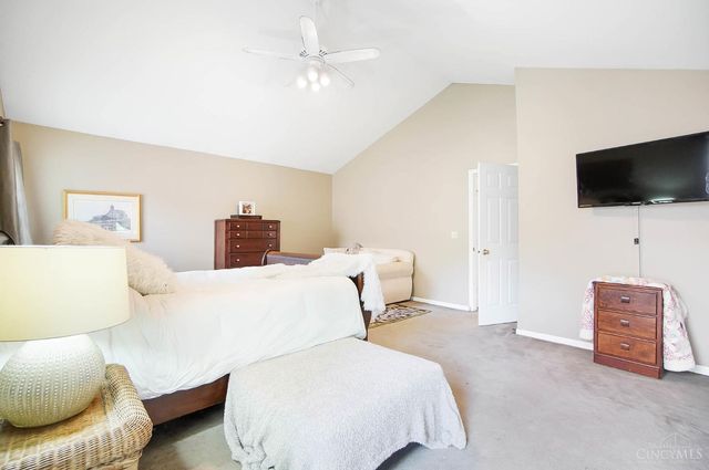225 W Stoneridge Drive, Milford, OH 45150