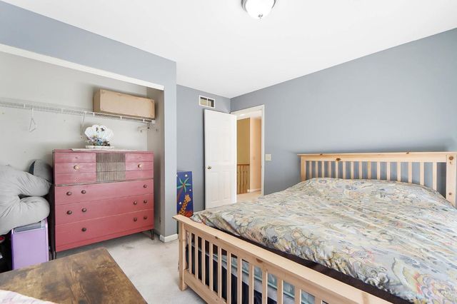 225 W Stoneridge Drive, Milford, OH 45150
