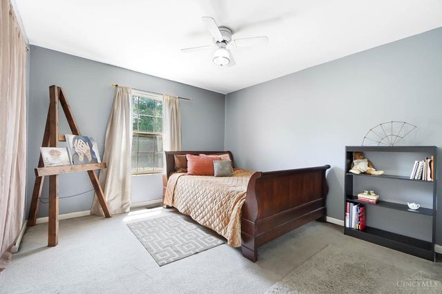 225 W Stoneridge Drive, Milford, OH 45150