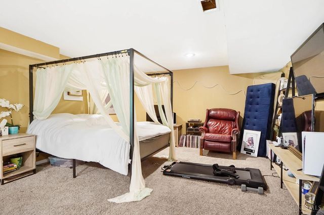 225 W Stoneridge Drive, Milford, OH 45150