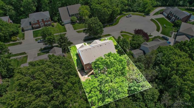 225 W Stoneridge Drive, Milford, OH 45150
