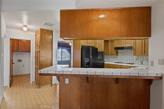 2065 Jenkins, Bakersfield, CA 93314