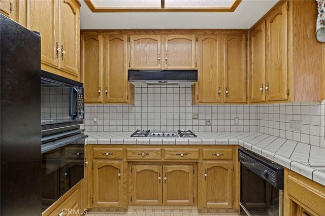 2065 Jenkins, Bakersfield, CA 93314