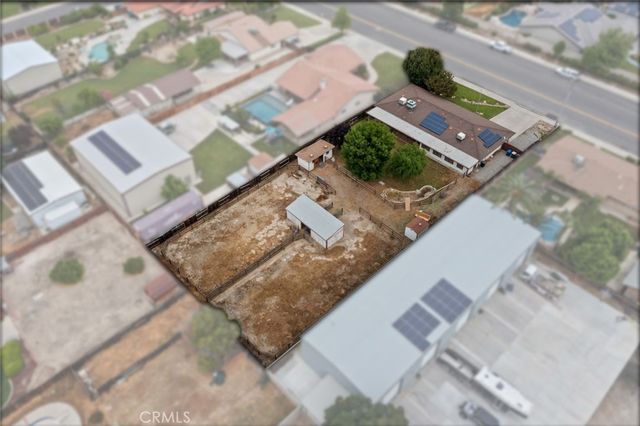 2065 Jenkins, Bakersfield, CA 93314