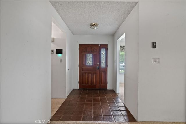 2065 Jenkins, Bakersfield, CA 93314