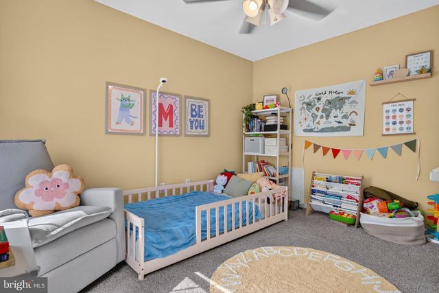 604 OSWEGO CT, Mount Laurel, NJ 08054